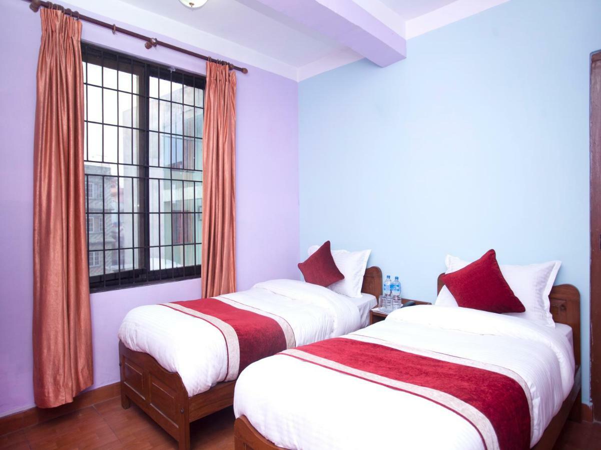 Allied Hotel Balaju Buitenkant foto