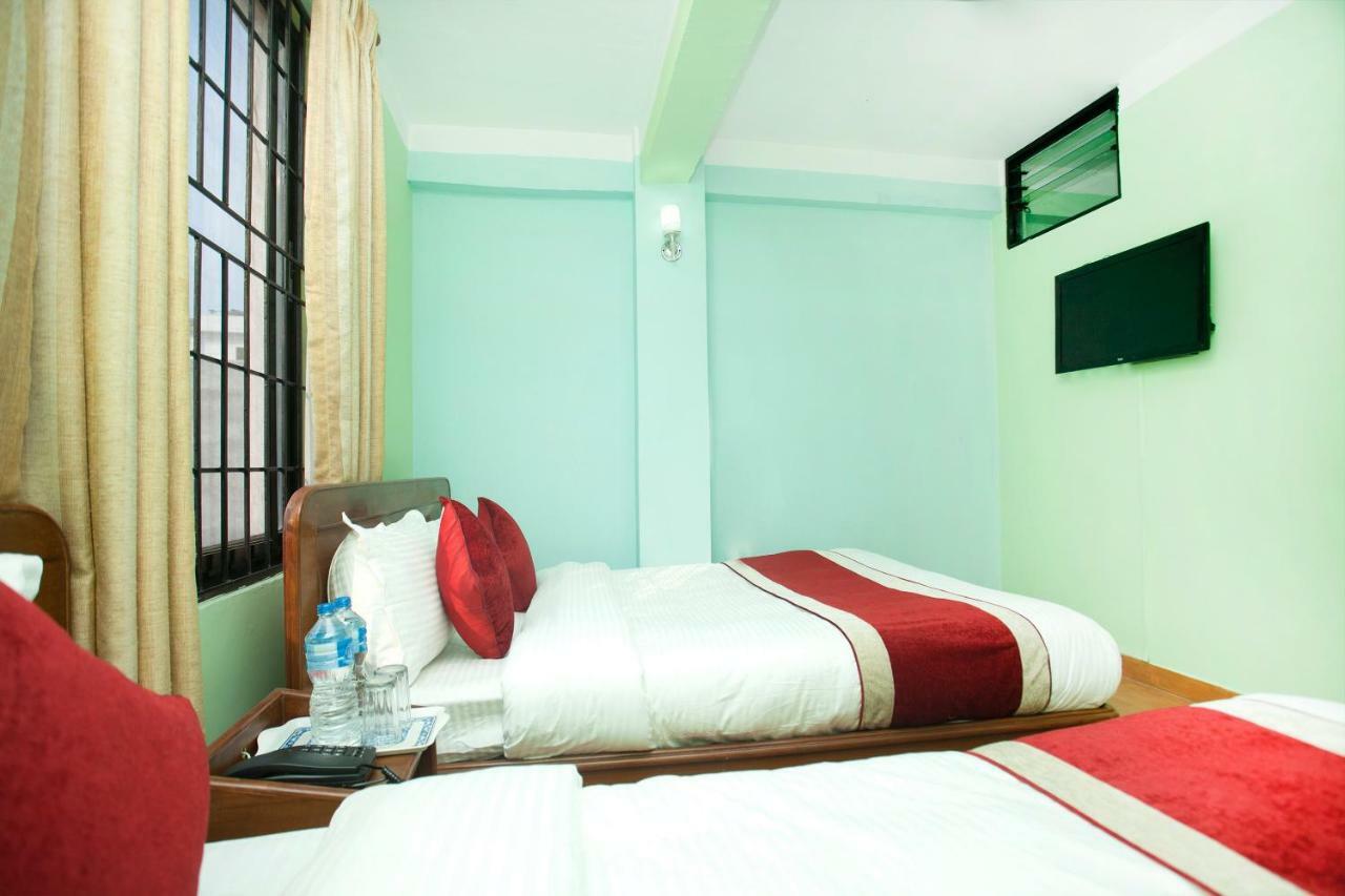 Allied Hotel Balaju Buitenkant foto